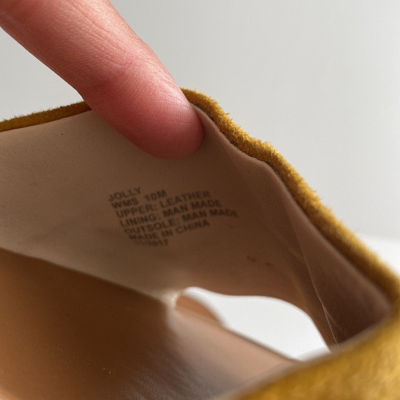 Kenneth Cole Reaction Jolly Burnt Mustard Suede Leather Upper Sandal Size 10 - Picture 9 of 11